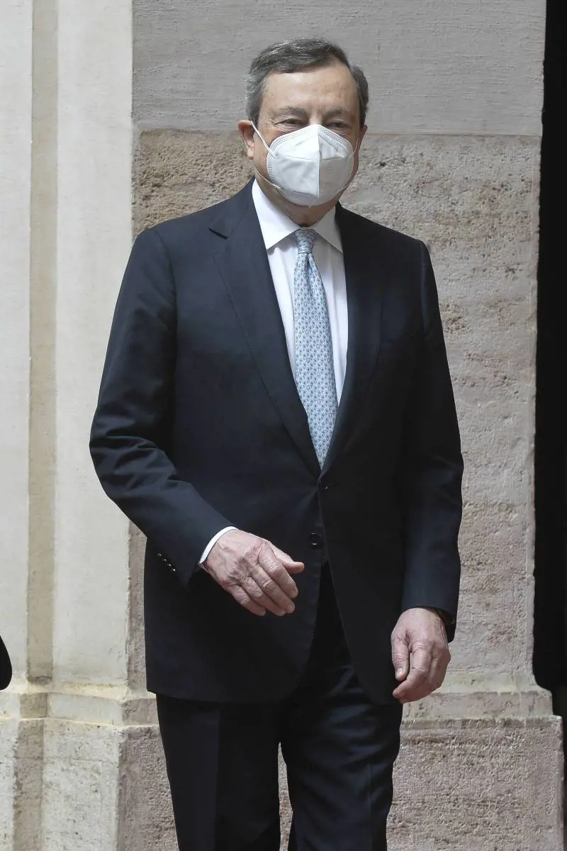 La sinistra usa Draghi per eliminare Salvini. Incubo urne nel 2022