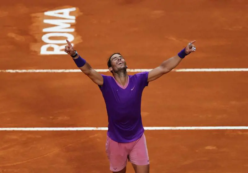 Dieci volte Rafa. Ma i giovani sono loro