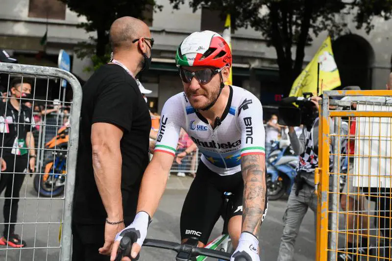 La prima volta di Nizzolo è a casa Viviani. E l'eterno secondo sfata il tabù Giro