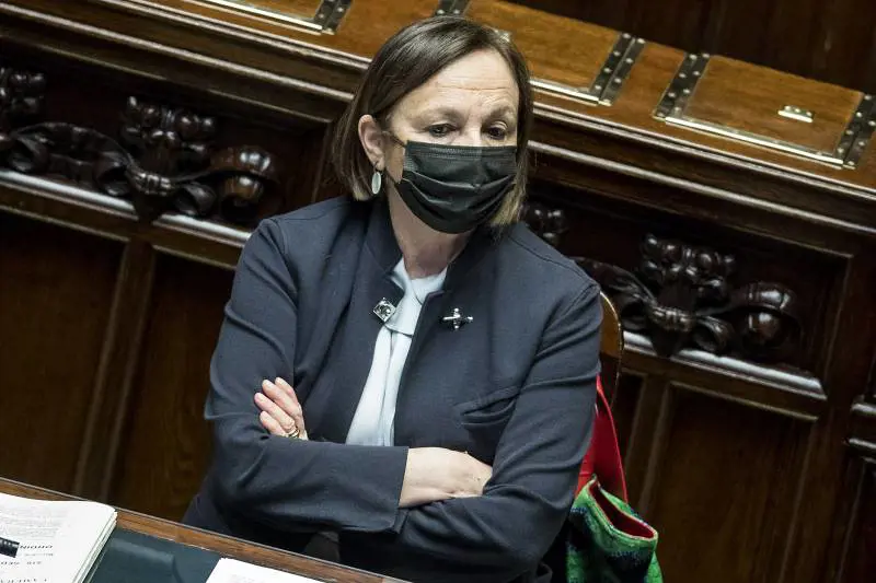 Cgil, la "fuga" della Lamorgese: "Perché nasconde la verità?"