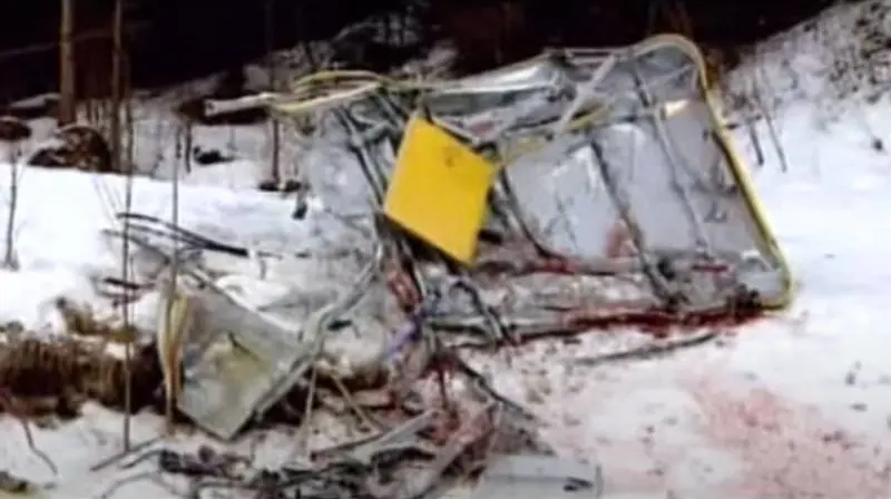 L'aereo, il cavo, la caduta: così in 20 morirono sul Cermis