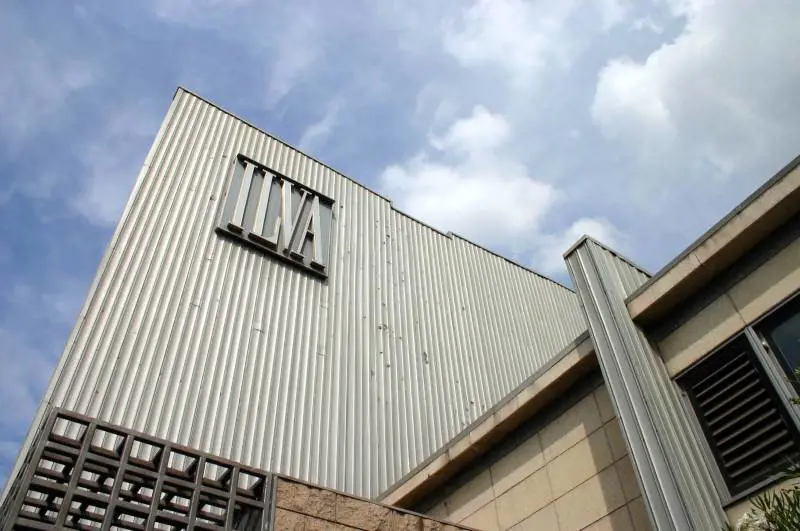 Condanne all'ex Ilva: 20 e 22 anni ai Riva, 3 e mezzo a Vendola. Impianti sequestrati. "Disastro ambientale"