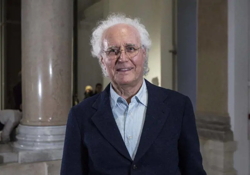 Generali, Benetton al bivio. Ma la Borsa punta sul patto