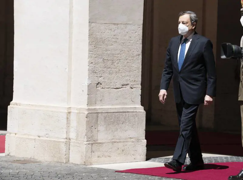 Giovedì faccia a faccia Draghi-Meloni: ecco di cosa discuteranno