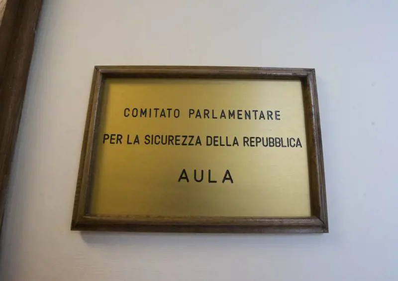 Prima l'accordo, poi lo stallo: Pd e M5S litigano per le poltrone