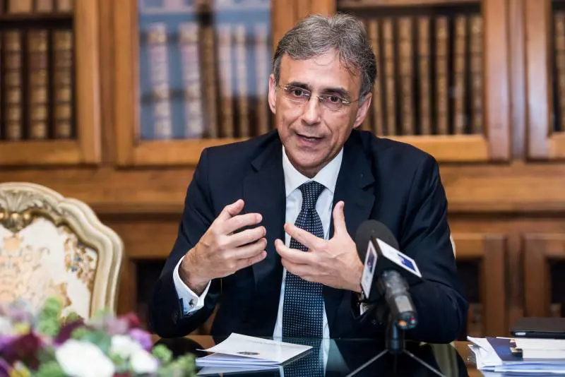 Chi tifa per il Dragone. L'ex ambasciatore e il filo rosso con Pechino