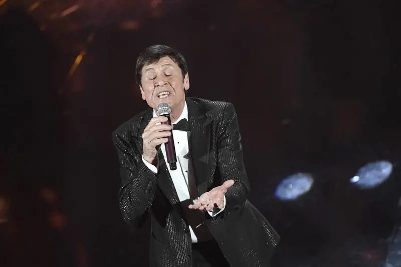 "Canto l'allegria di Jovanotti per non fare il dinosauro"