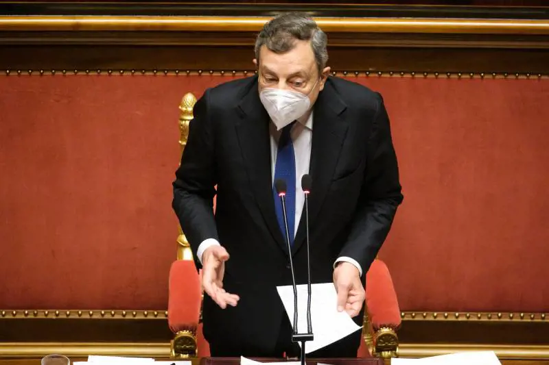 Nuova strategia di Draghi: cosa cambia sui migranti