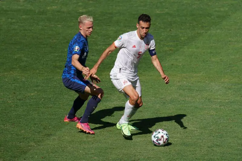 Busquets ridà colore alla Roja sbiadita
