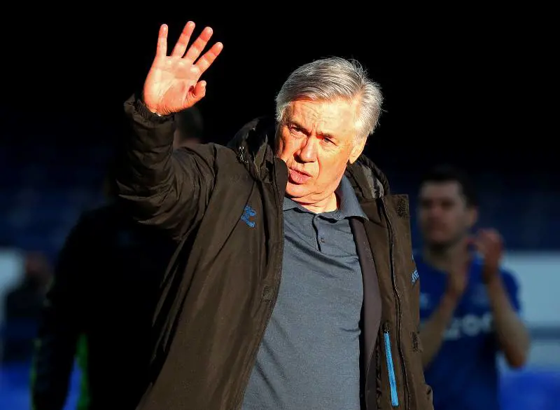 Carletto-Pep, atto quarto. La nobiltà va in panchina