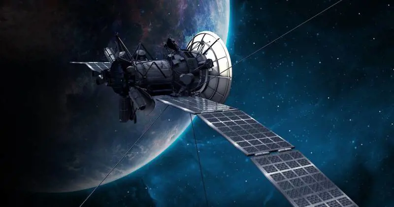 Starlink, da settembre Internet dallo spazio per tutti. Ma a prezzi stellari