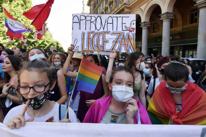 Ddl Zan, muro Pd-5S: in Aula il 13 luglio
