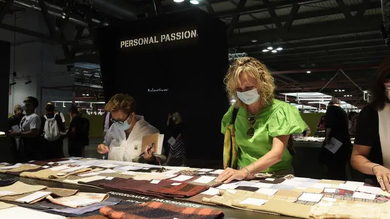 Milano Unica, 270 aziende in Fiera. Giorgetti: "L'Italia torna in campo"
