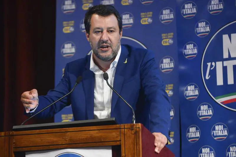 "Fai traballare il governo", "Vuoi lo scontro" Enrico e Matteo, 4 mesi da separati in casa
