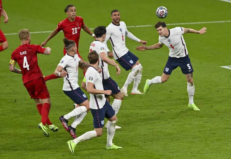 11mila euro di multa per aver visto la partita: nei guai il super vip