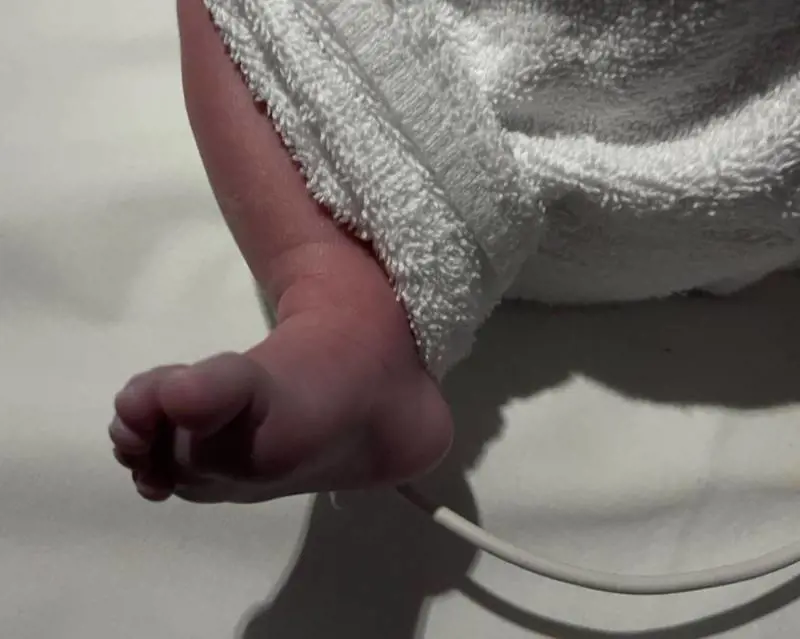 Belen Rodriguez mamma bis. È nata Luna ed è già social