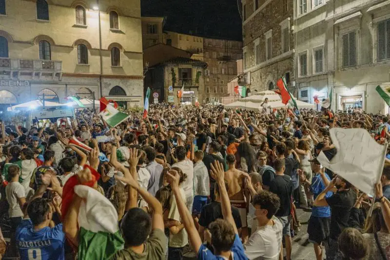Festa Azzurra, tornano le cassandre del Covid