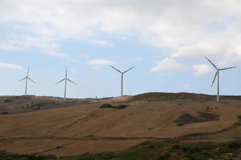 "Stiamo sottostimando il costo della transizione green?" Il dilemma di Prometeia
