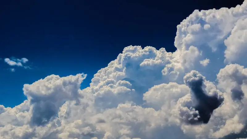 Occhio ai temporali in agguato: cos'è il "surplus di precipitazioni"