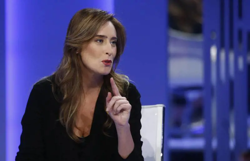 "Nostro", "Te piacerebbe": Berruti fa la litigare la Boschi