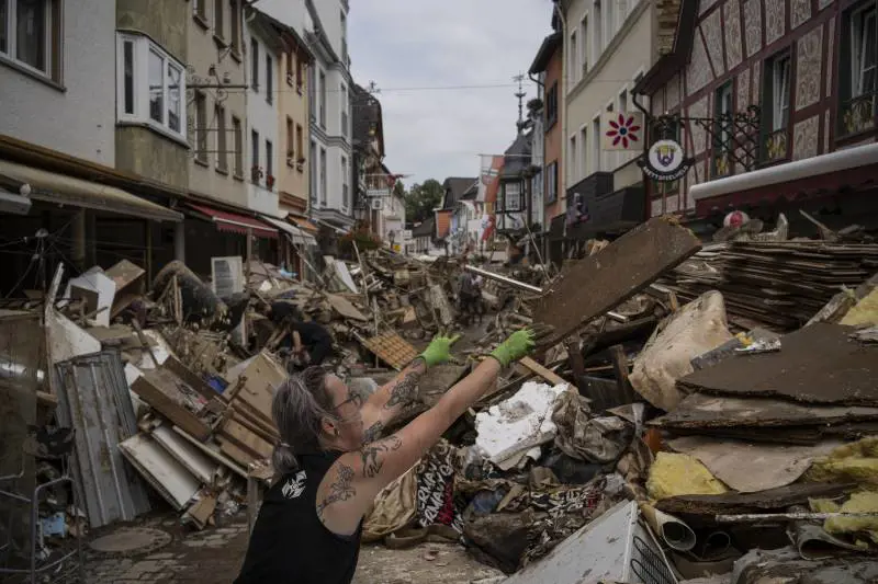 Per gli sfollati dell'alluvione anche l'incubo del contagio