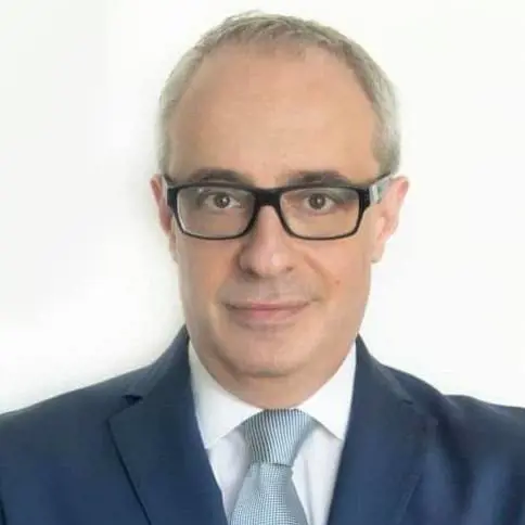 L'ex poliziotto e penalista chiamato "lo sceriffo". Disse: "Sparare è solo l'extrema ratio"