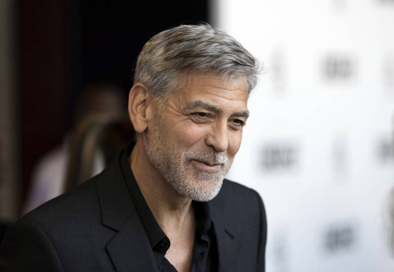 "Potrebbe non esserci a Venezia". Ecco cosa sta succedendo a George Clooney