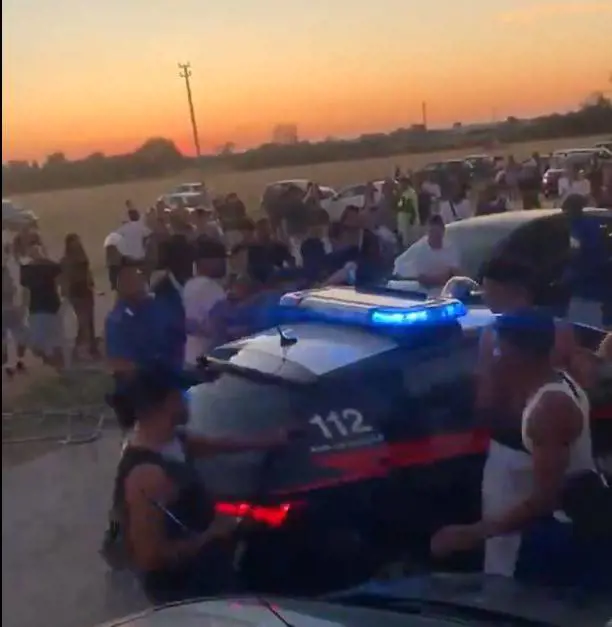 Maxi rissa con accoltellamento a Marotta: feriti due carabinieri