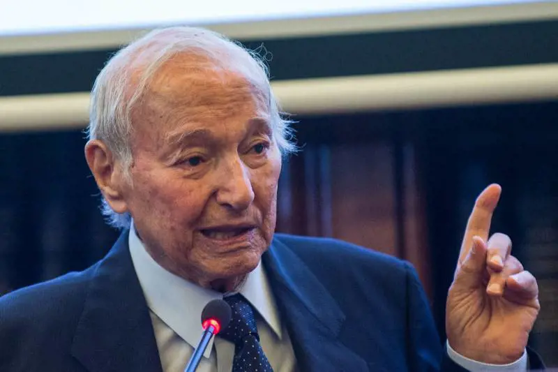 "La scienza affascina tutti. Basta saper parlare chiaro"