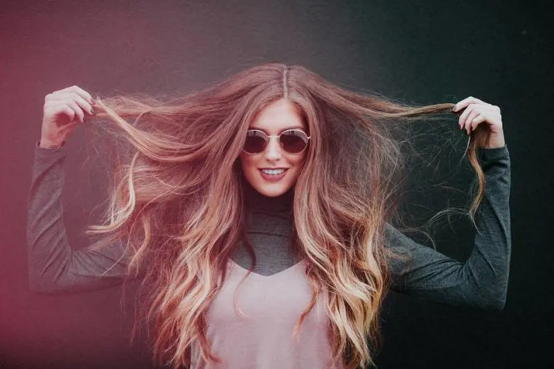 Cheratina, la proteina che mantiene i capelli in salute