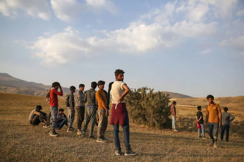 "Prepararsi a tutti gli scenari". L'allarme Ue sulla bomba migranti