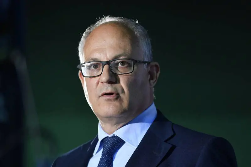 "Casa ai rom e sportello Lgbt": le priorità di Gualtieri per Roma