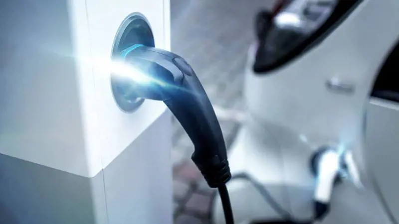 Nuovo ecobonus per le auto elettriche: ecco quanto vale