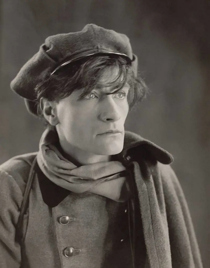 Il selvaggio Artaud a caccia di Atlantide tra le montagne del Messico incantato