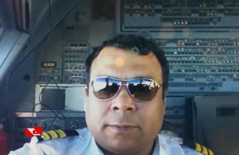 Un ictus mentre pilota l'aereo: paura ad alta quota per 124 passeggeri