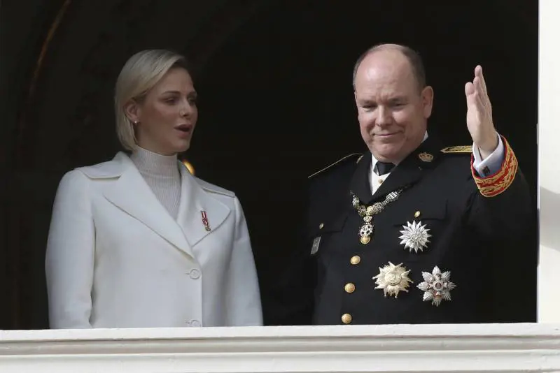 "La verità su Charlene...". Ora Alberto di Monaco rompe il silenzio