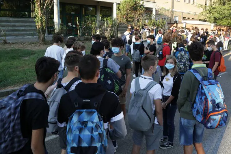 Riparte la scuola e il pass funziona. L'ok dei presidi: "Un debutto da 9"