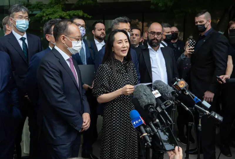 Miss Huawei rientra in Cina da eroina "Grazie a Xi"