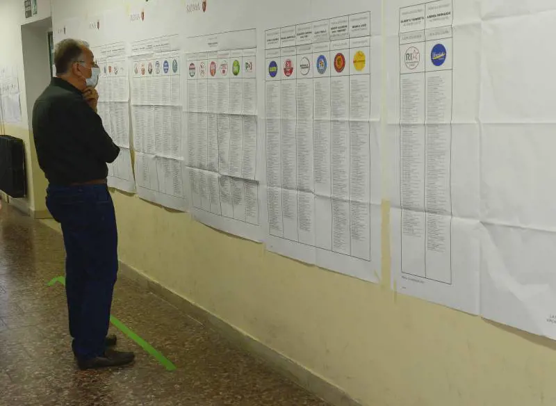 L'astensione dei "non convinti"