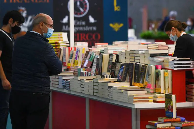 Finanziamo le traduzioni dei nostri libri