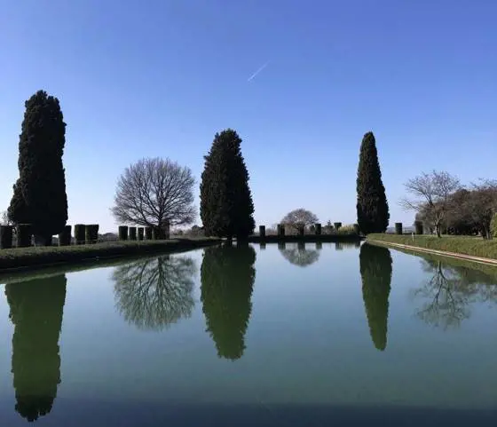 Villa Adriana e Villa d'Este, pass unico e biglietto treno-bus per i turisti