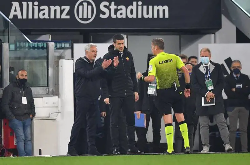 Bufera su Juve-Roma. L'audio rubato tra Orsato e Cristante nel tunnel degli spogliatoi
