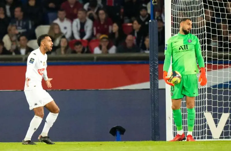 "L'ultima chiamata del Milan...". Ora Donnarumma racconta come è andata