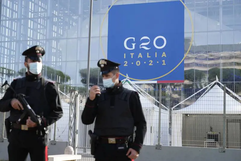 No vax e anarchici in piazza. Il rischio di un weekend nero