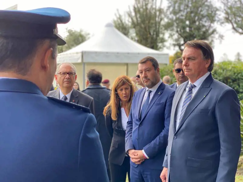Bolsonaro a Pistoia. Salvini: "Senza di lui Battisti sarebbe ancora in spiaggia"