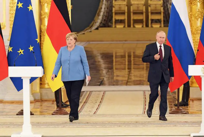 Spunta il nome della Merkel come "inviato speciale"