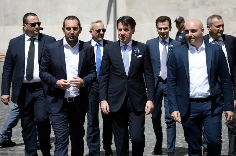 "È in affanno, ha sottovalutato". Nel M5S scoppia la bufera contro Conte
