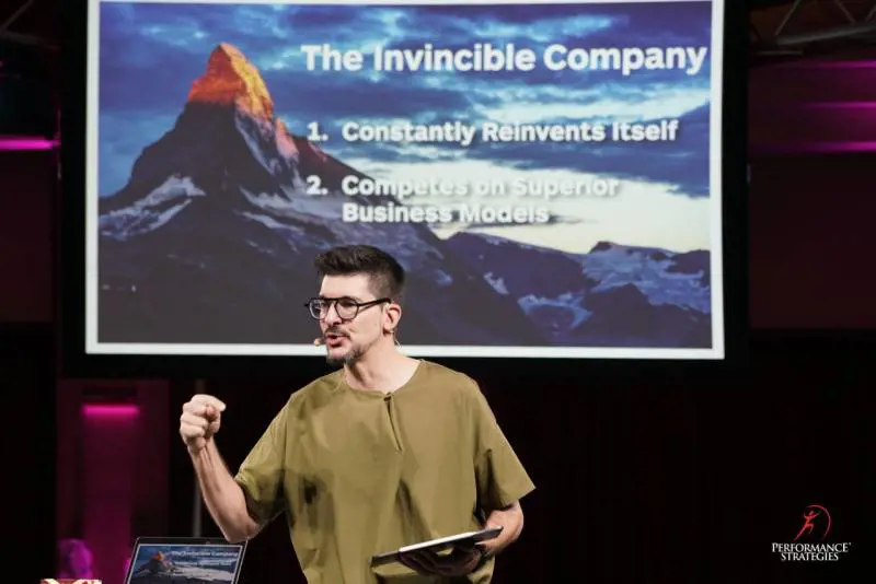 Alex Osterwalder: "Sfruttare la pandemia per innovare le aziende"