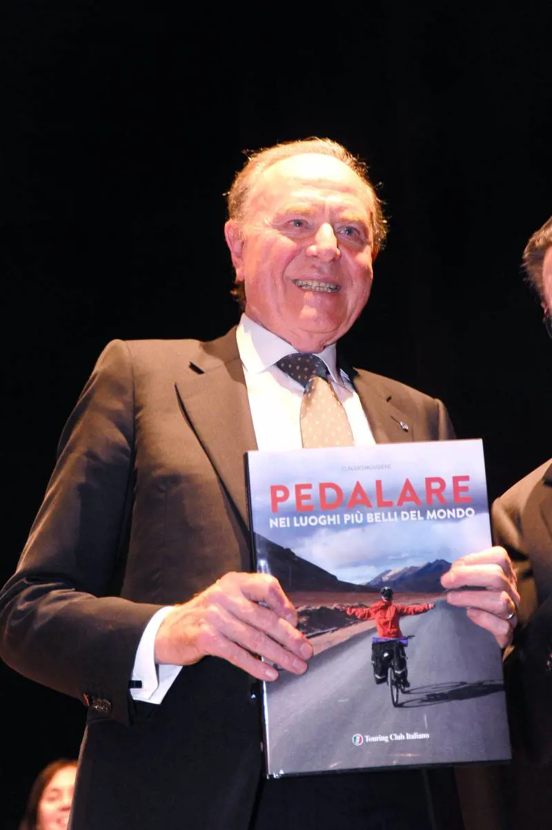 Quella grande passione per le due ruote e la capacità di fare squadra con i più bravi