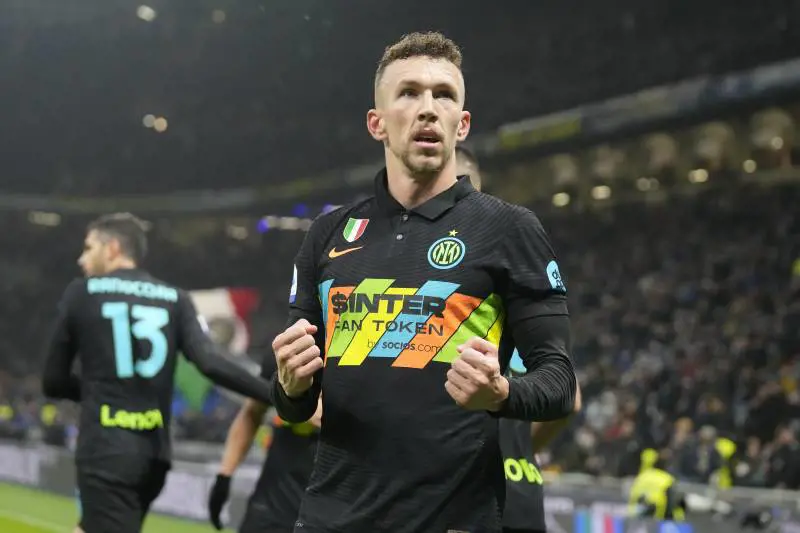 Perisic fa la differenza con la valigia in mano. Nodo dell'Inter che vola